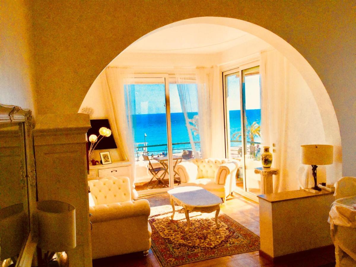 Endless Stunning Mediterranean Sea Views Promenade Des Anglais Ница Екстериор снимка