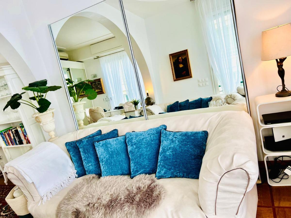 Endless Stunning Mediterranean Sea Views Promenade Des Anglais Ница Екстериор снимка