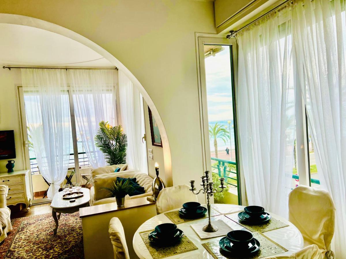 Endless Stunning Mediterranean Sea Views Promenade Des Anglais Ница Екстериор снимка